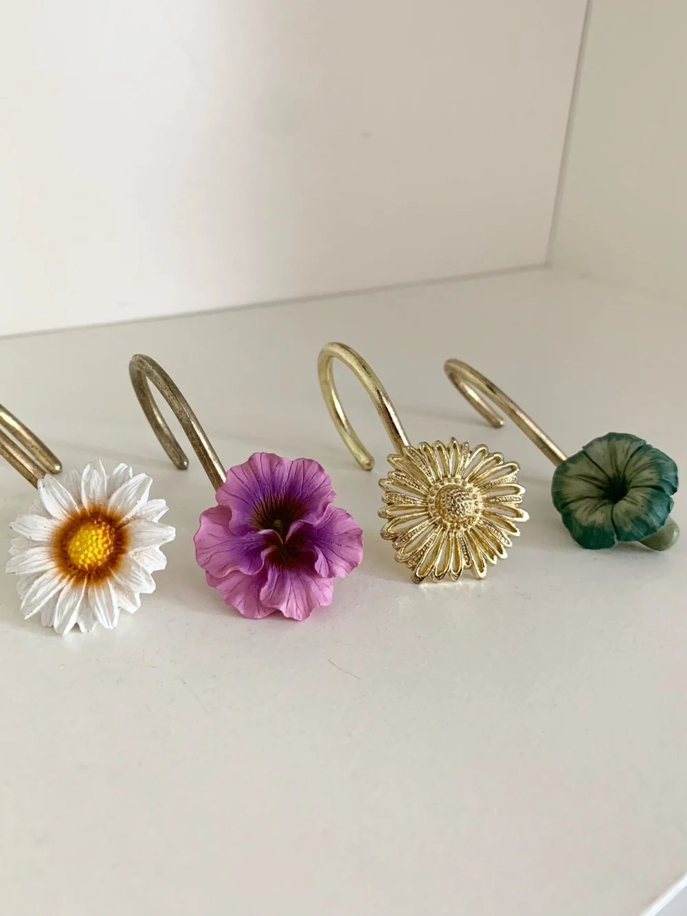 4 flower hooks set